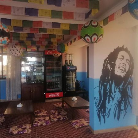 Famous House Kathmandu Hostel Eksteriør bilde